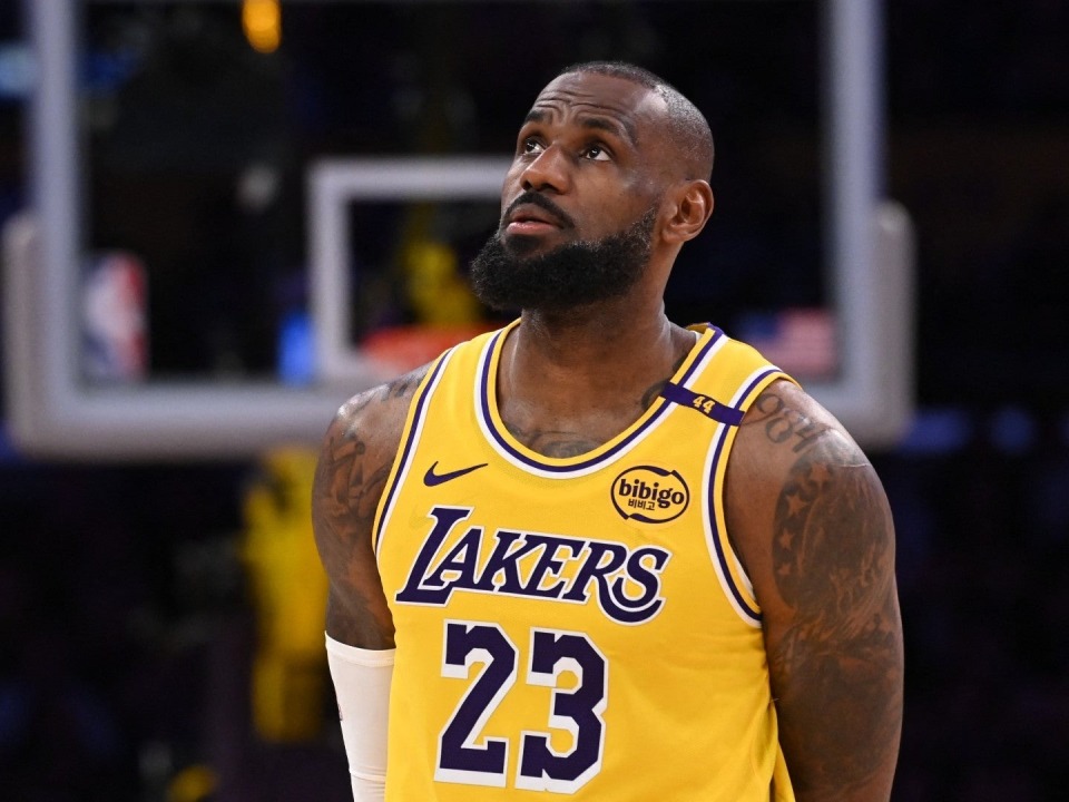 守球员措手 守球员措手